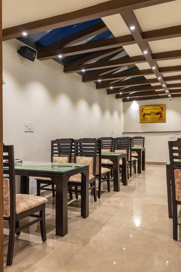 De Manora Homes - Unpretentious Hotel With A Garden , Posh Area Ranjit Avenue Amritsar Zewnętrze zdjęcie